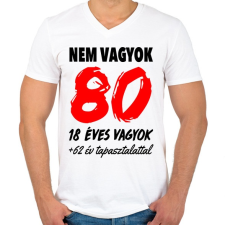 PRINTFASHION Nem vagyok 80! - Férfi V-nyakú póló - Fehér férfi póló