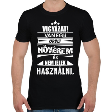 PRINTFASHION Van egy őrült nővérem és... - Férfi póló - Fekete