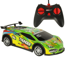 RC sportautó zöld távirányítós modell