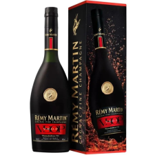 Remy Martin Konyak VSOP Fine Champagne 0,7l DD. pezsgő