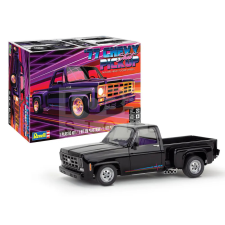 Revell ‘77 Chevy Street Pickup 1:25 autó makett 14552R makett