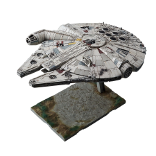 Revell Star Wars Millennium Falcon műanyag készlet (1:144) makett