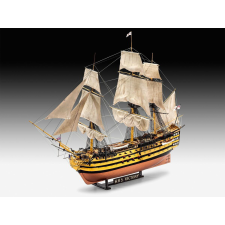 Revell Trafalgari csata hajó műanyag modell (1:225) makett