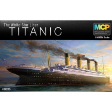 RMS Titanic fehér csillagvonallal kreatív és készségfejlesztő