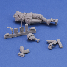 Royal Model German soldier eating - WWII (75 mm)  (RM958) makett