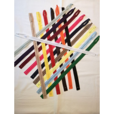  RT0-ás zárt ruha húzózár 60 cm rövidáru