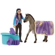Schleich 42753 lóápoló készlet Criollo Definitivo Kimmel játékfigura