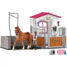 Schleich 72177 Lómosó és istálló hannoveri kancával játékfigura