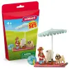 Schleich : Hannah és mopsz kutyusa kirándulása a tóhoz játékszett (42751)