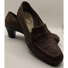  Scholl Backguard bőr magassarkú