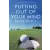 Simon & Schuster Putting Out Of Your Mind | Bob Rotella