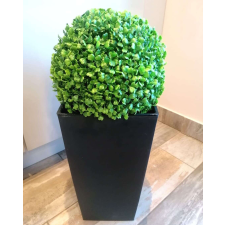 Sötét antracit kaspóval műbuxus dekoráció dekoráció