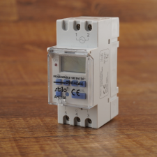 Stilo kapcsolóóra sínre digitális, heti villanyszerelés