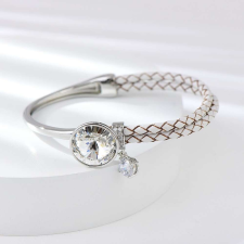 Swarovski Platinával bevont karkötő áttetsző kör Swarovski kristállyal, fehér bőrszíjjal (0355.) karkötő