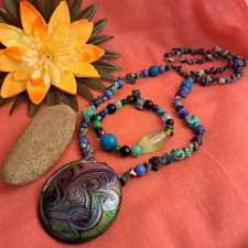  Szodalit és Muránói üveg nyaklánc + fülbevaló + karkötő  Nagy és látványos. ékszer szett