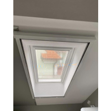  Szúnyogháló tetőtéri ablakra szúnyogháló