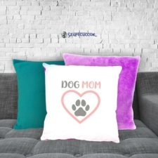 Szupicuccok Dog Mom párnahuzat (több színben) lakástextília