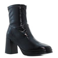 Tamaris fekete női bokacsizma Méret:37