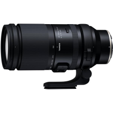 Tamron 150-500mm F/5-6,7 Di III VC VXD objektív