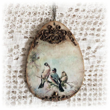  Tavaszi madárcsicsergés – tojásfüggő, mérete: 11x15 cm dekorációs kellék