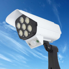 Távirányítós LED reflektor / álkamera – szoláros – mozgásérzékelős – 77 LED álkamera