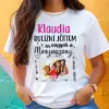 TeeInBlue Bulizni jöttem, én vagyok a menyasszony  - póló lánybúcsúra névvel és képpel Fehér póló / fehér / M