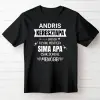 TeeInBlue Keresztapa vagyok, olyan mint egy sima apa csak sokkal menőbb - egyedi neves póló keresztapának Fekete póló / fekete / XL