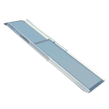 Trixie 3940 Teleszkópos feljáró autóba, 43 /100-180 cm szállítóbox, fekhely kutyáknak