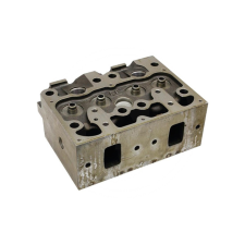 utángyártott Hengerfej Fendt 38006883 autóalkatrész