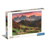 Városok Alpesi völgy Val di Funes 2000 db-os puzzle Clementoni