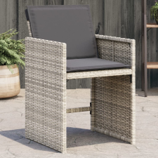 vidaXL 4 db világosszürke polyrattan kerti szék párnával kerti bútor