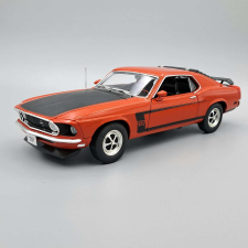 Welly Ford Mustang 1969 1:18 Welly Modellautó autópálya és játékautó