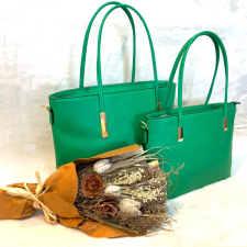  Zöld színű divatos női Válltáska - Több méretben kézitáska és bőrönd