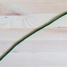  Zsenilia drót, fenyőzöld. Hossza: 30 cm dekorációs kellék